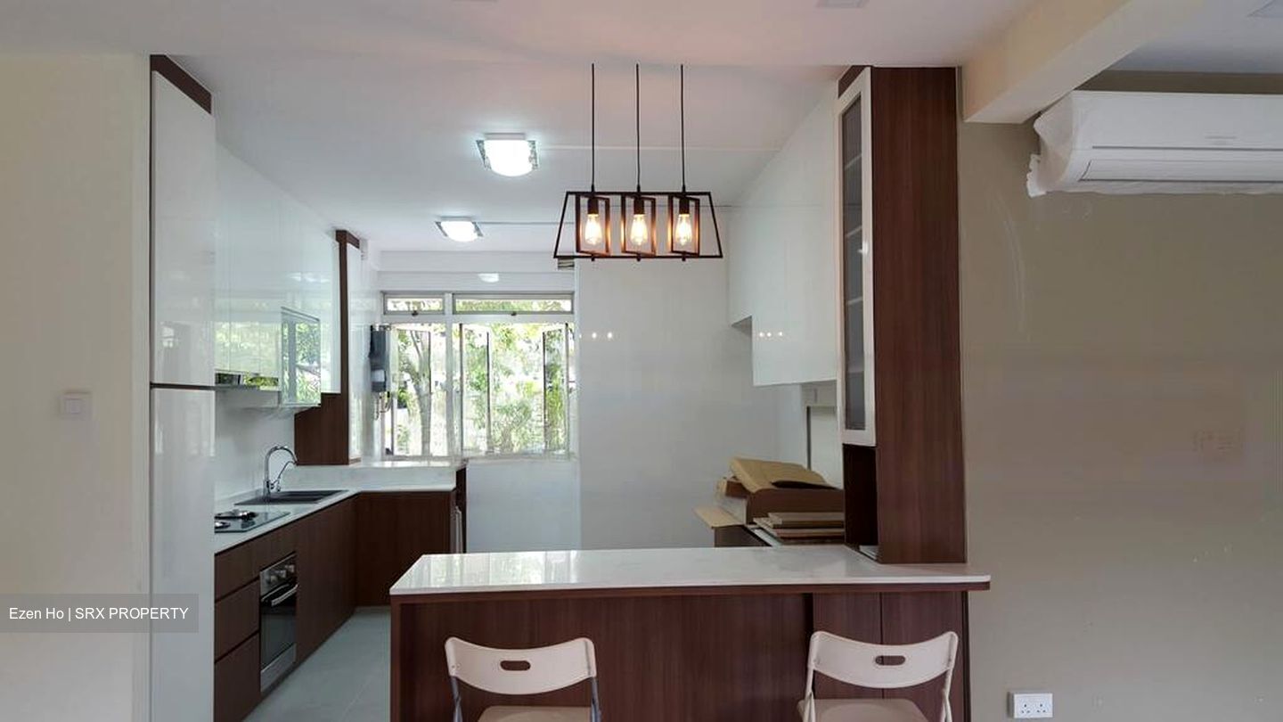 Blk 858A Tampines Avenue 5 (Tampines), HDB 5 Rooms #463138391